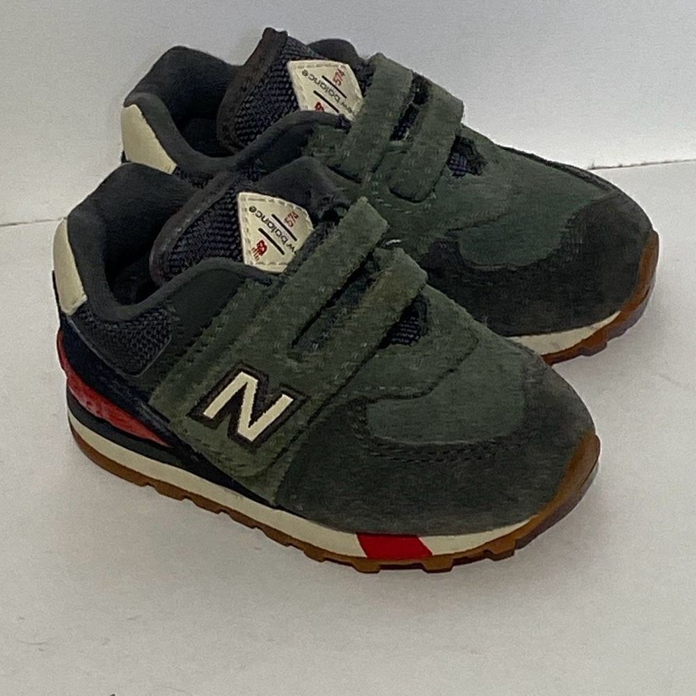 New‎ Balance Kid's & Toddler Camo Green Red 574 Sneaker Shoes Size 4